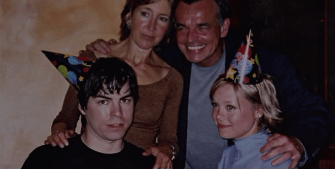 You're better than this, Ray Wise.