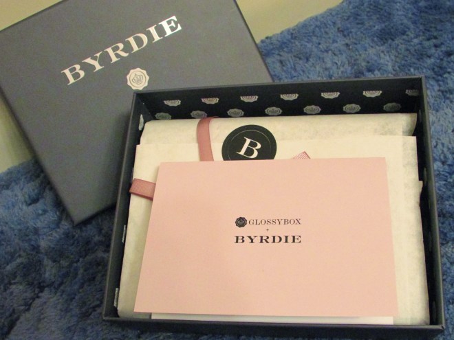 October2013GlossyBox1