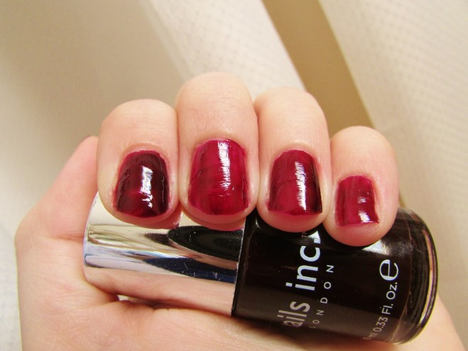 GlossyBoxDecember20137