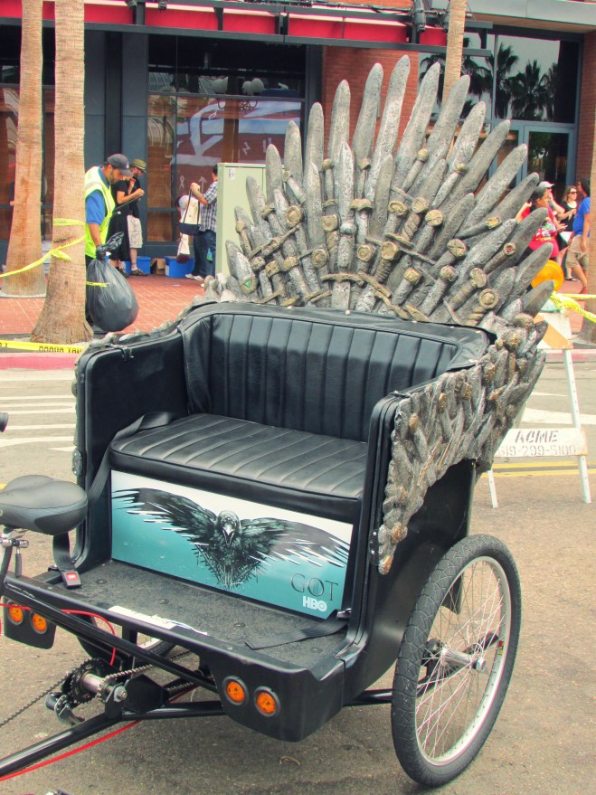 I am LOVING these 'Game of Thrones' pedicabs!