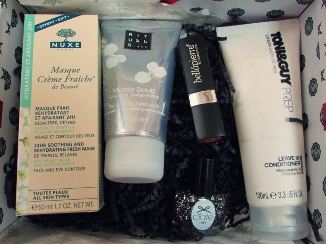 December2014GlossyBox3