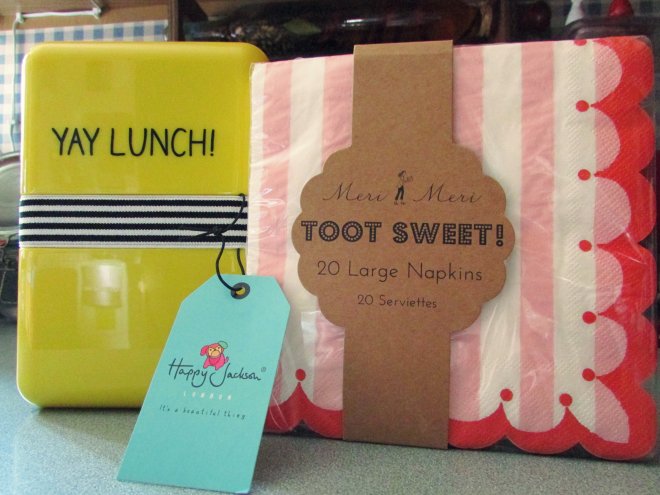 AugustPopSugarBox201506