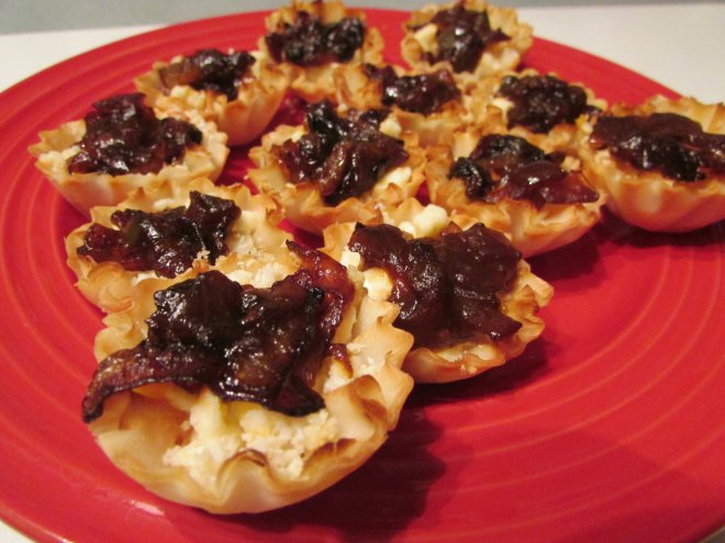 FetaAndOnionPastries01