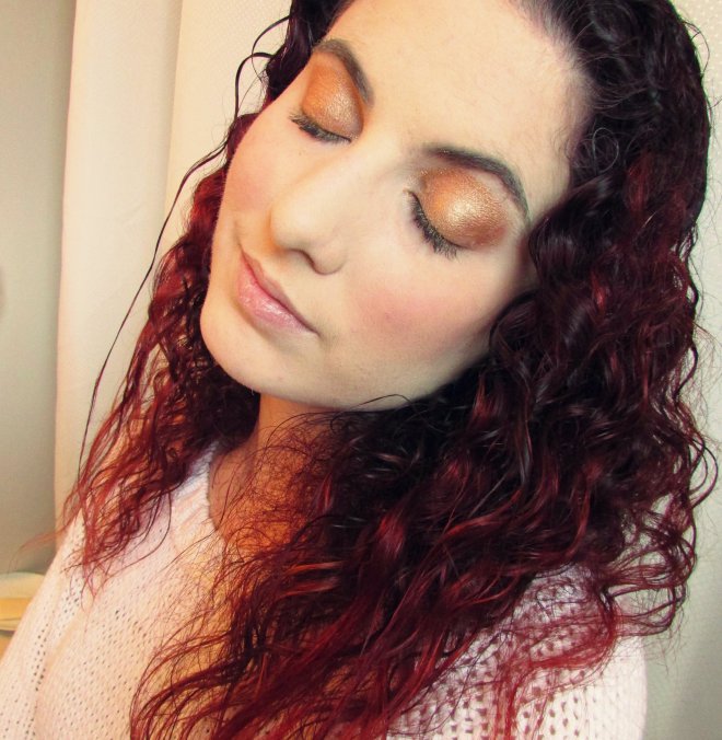 November2015GlossyBox03