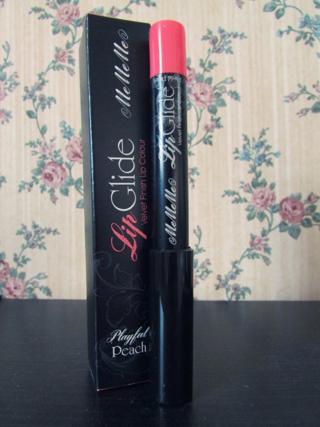 January2016GlossyBox02