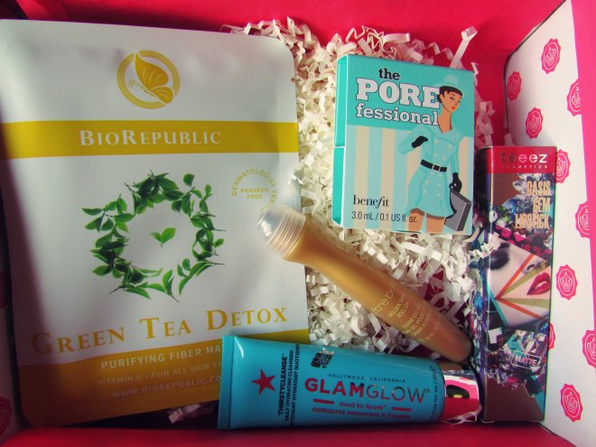 February2016GlossyBox03
