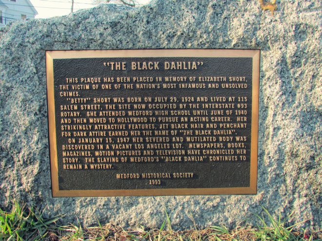 BlackDahliaMemorial02