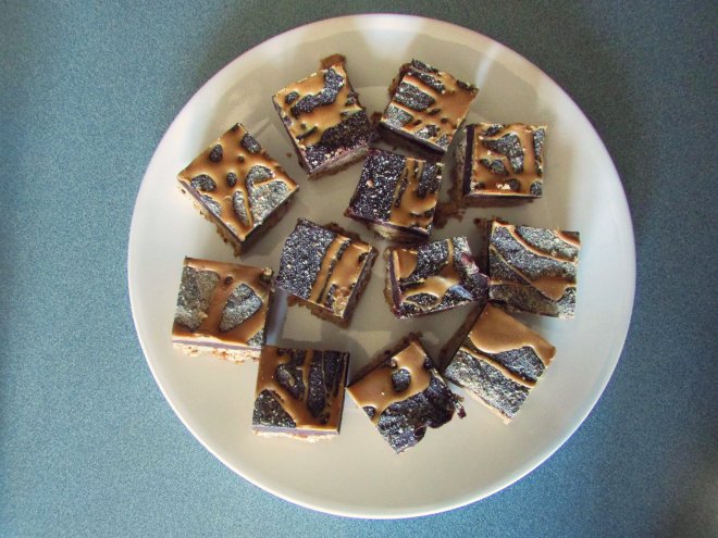 ChocolatePretzelBars06