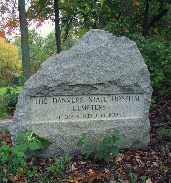 danvershospitalcemetery01